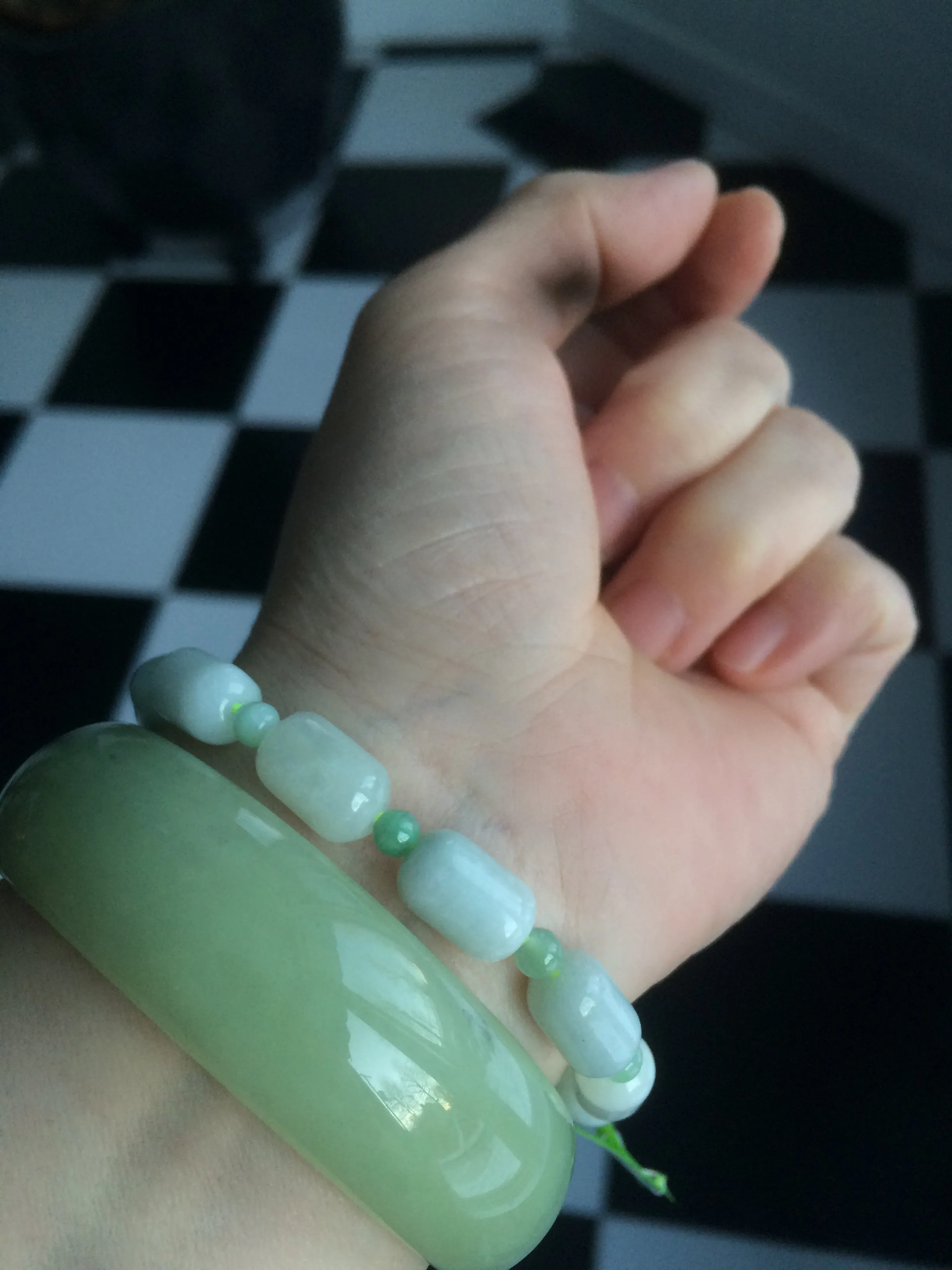 100% natural green/white type A jadeite jade Capsule bead bracelet AE-bracelet