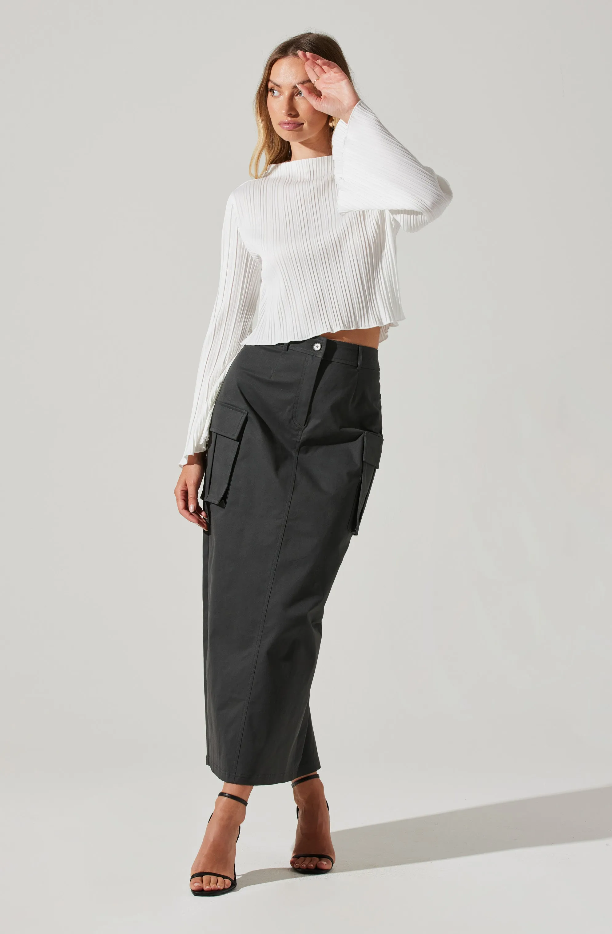 Cropped Plisse Mock Neck Top