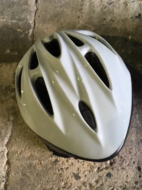 Cycle Helmet, VB101 (Used Grade – A)