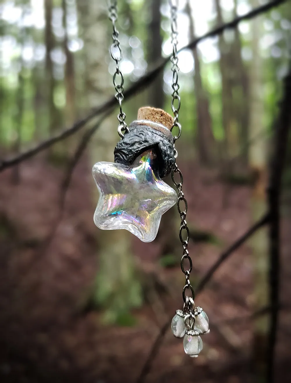 Iridescent Shooting Star Vessel Amulet