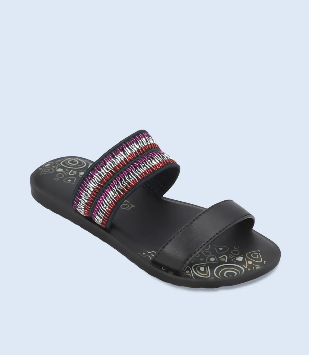 KG0135-BLACK-Girls Slippers