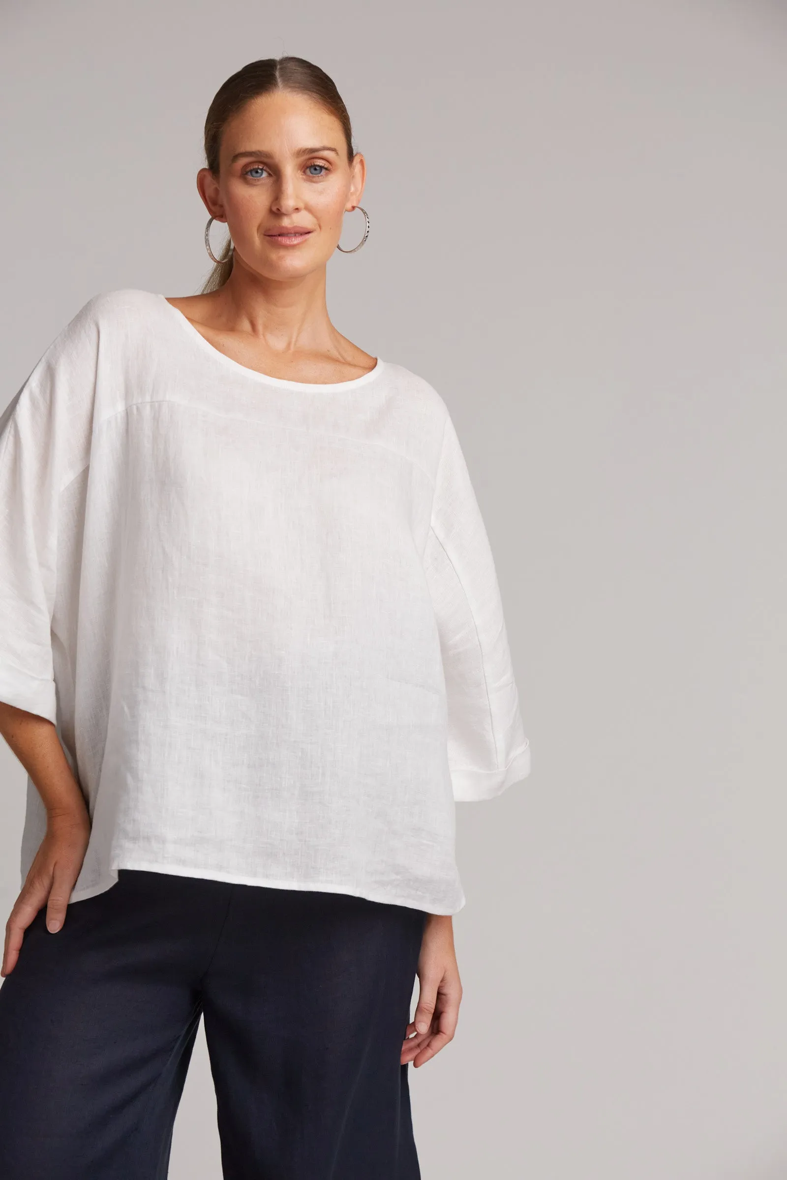 Studio Linen Relaxed Top - White Salt