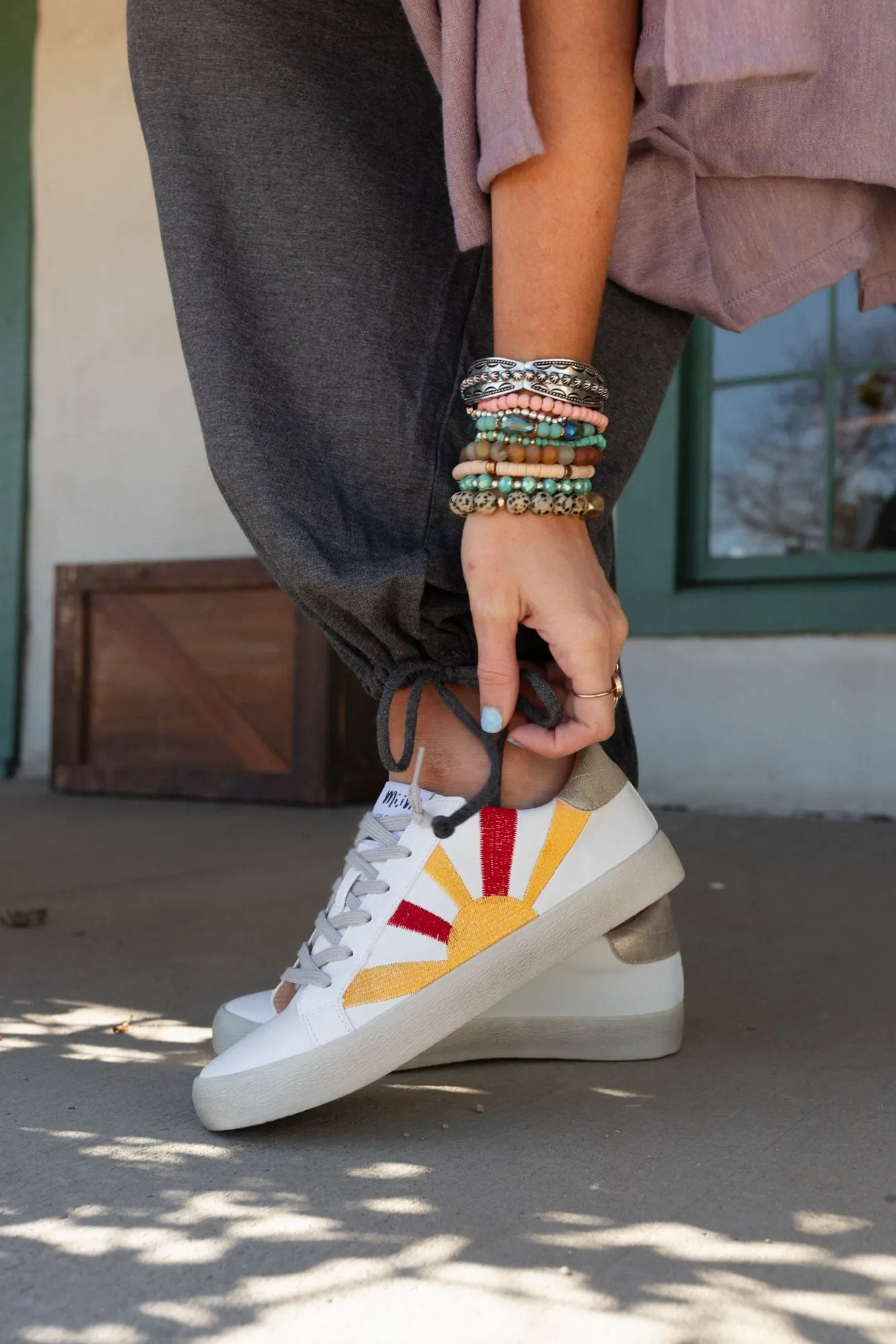 Sun Rays Retro Sneakers - White