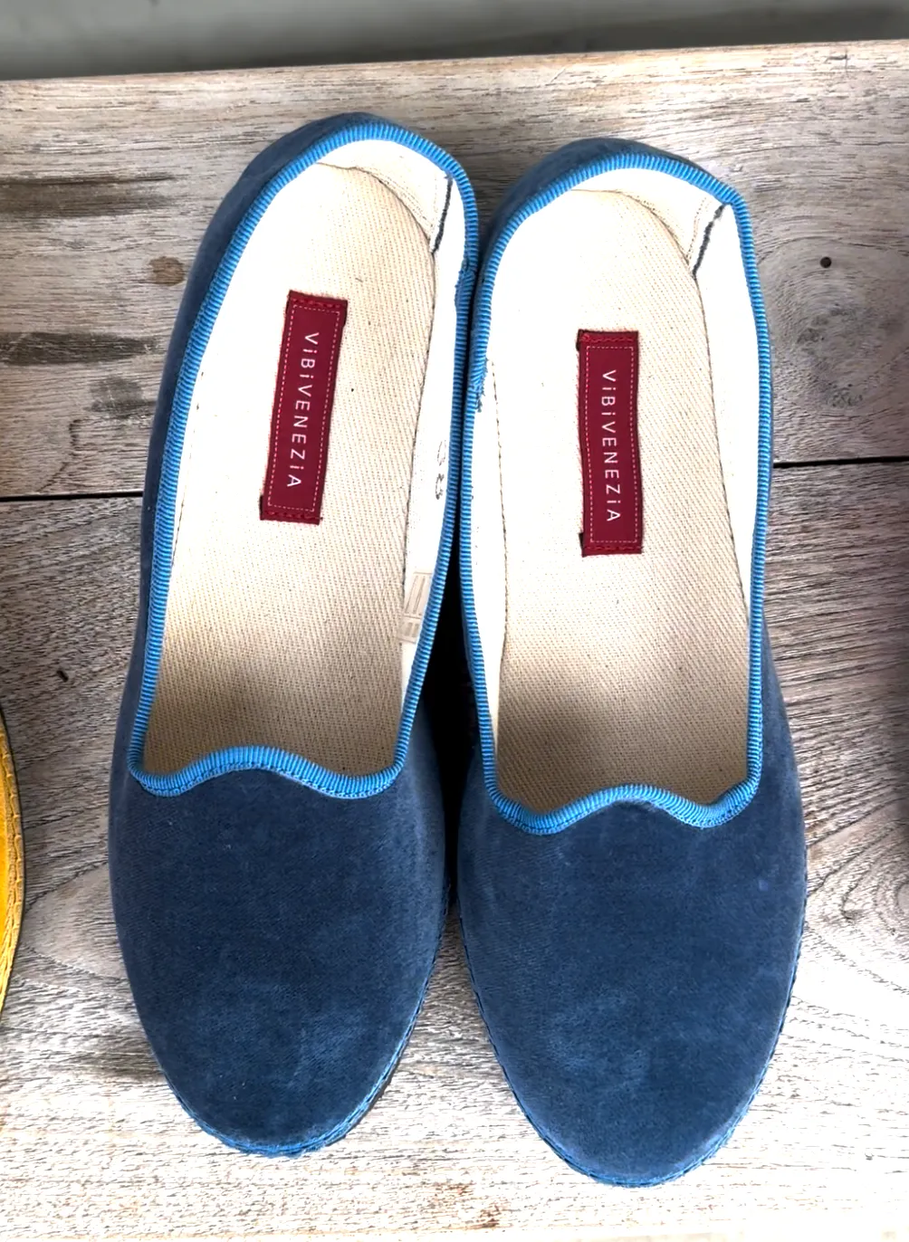 Vibi Venezia :: Velvet Furlana Slipper